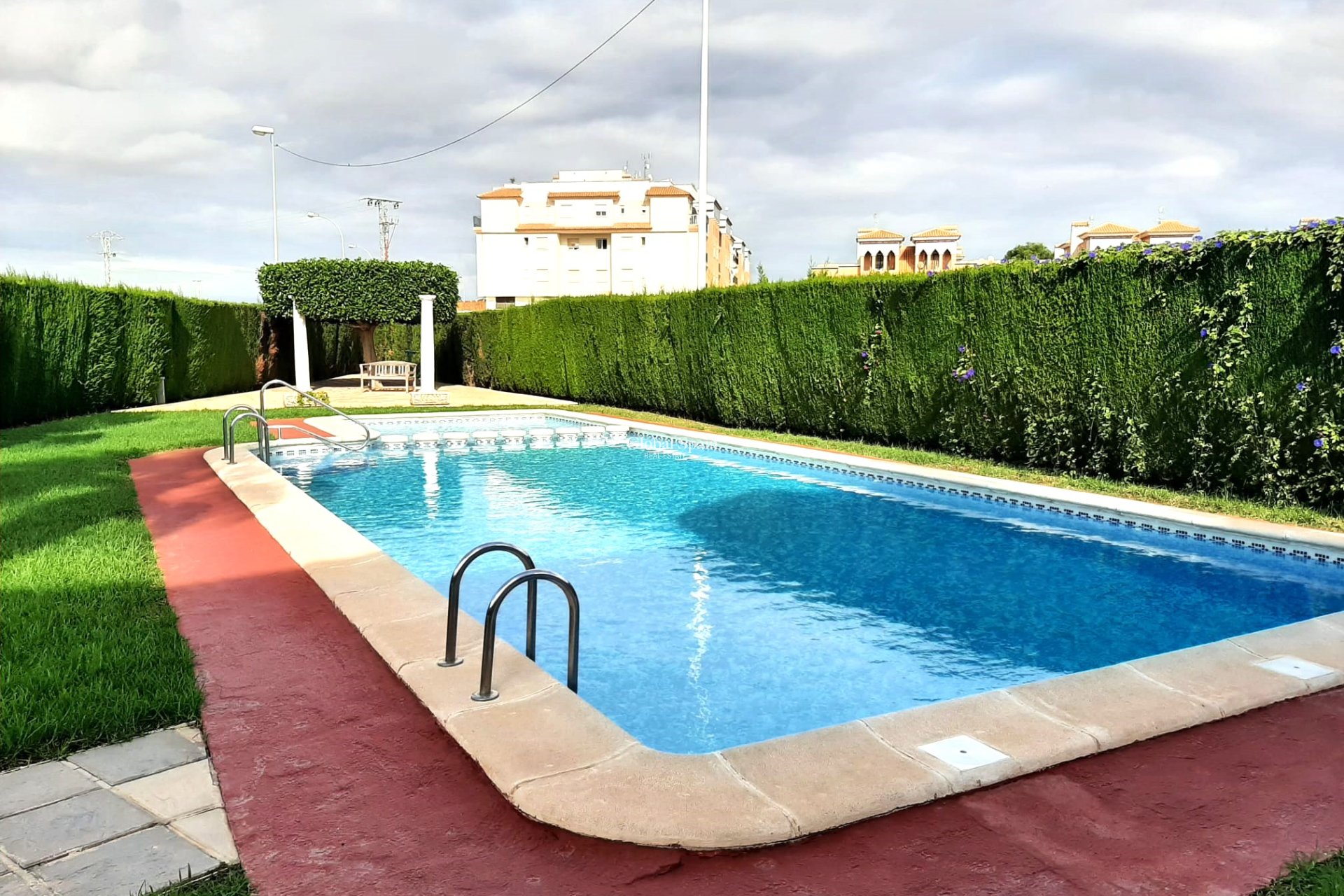 Resale - HOUSE -
ORIHUELA COSTA - Costa Blanca