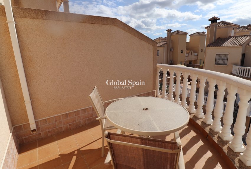 Resale - HOUSE -
ORIHUELA COSTA - Costa Blanca