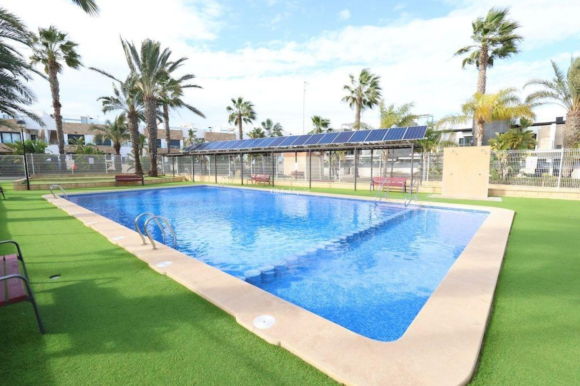 Resale - HOUSE -
ORIHUELA COSTA - Costa Blanca
