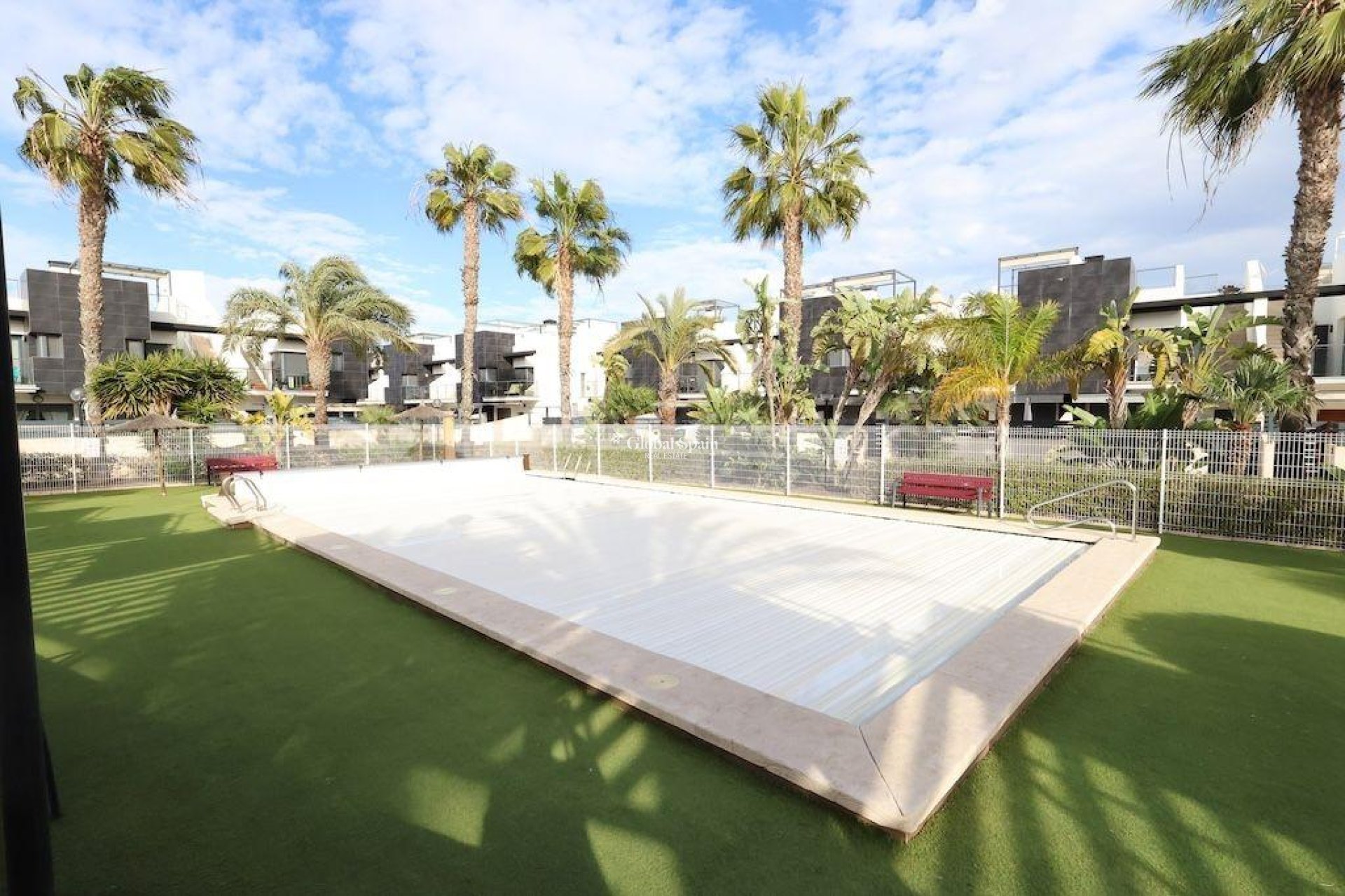 Resale - HOUSE -
ORIHUELA COSTA - Costa Blanca