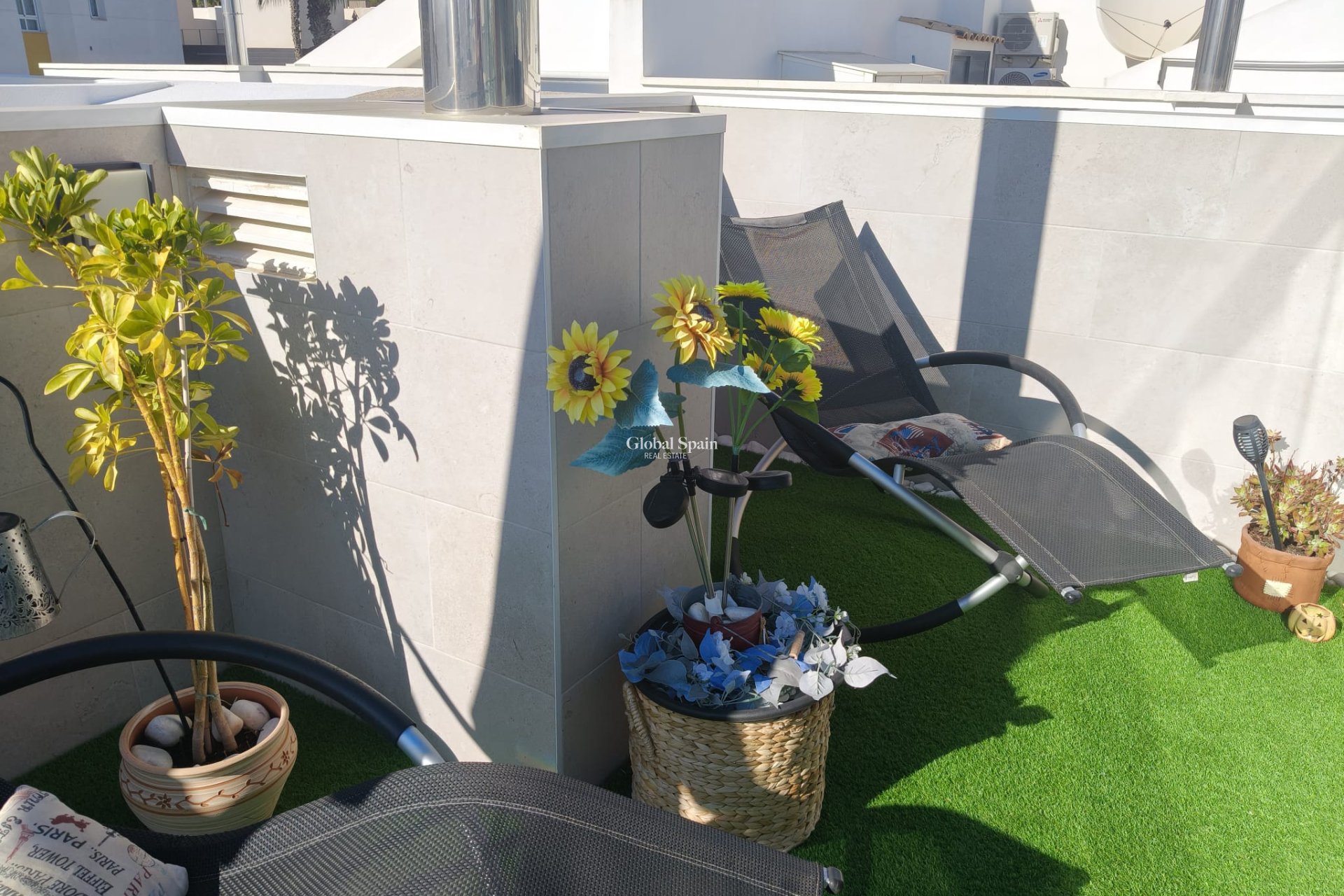 Resale - HOUSE -
ORIHUELA COSTA - Costa Blanca