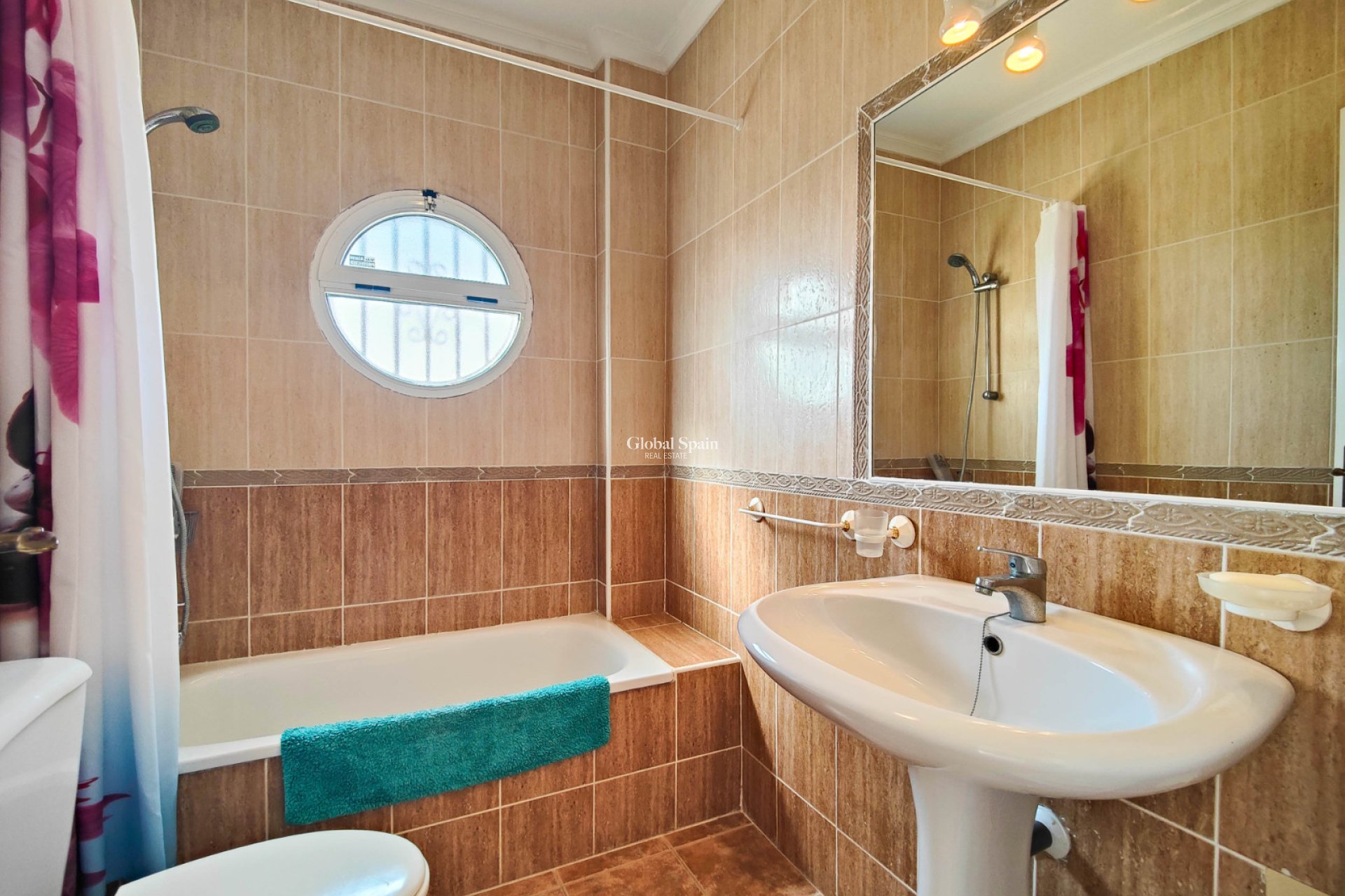 Resale - HOUSE -
ORIHUELA COSTA - Costa Blanca