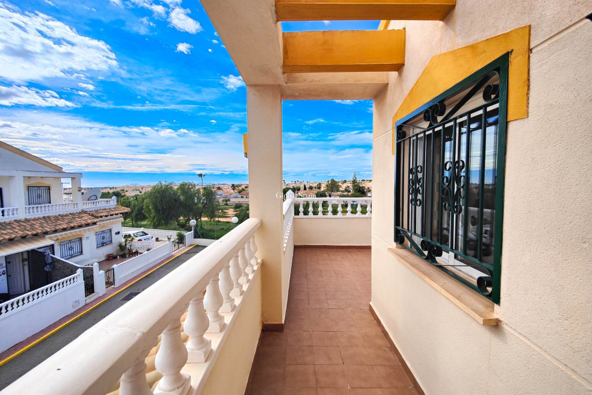 Resale - HOUSE -
ORIHUELA COSTA - Costa Blanca