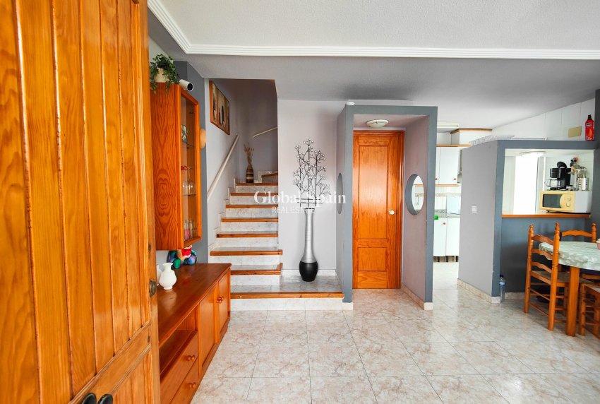 Resale - HOUSE -
ORIHUELA COSTA - Costa Blanca