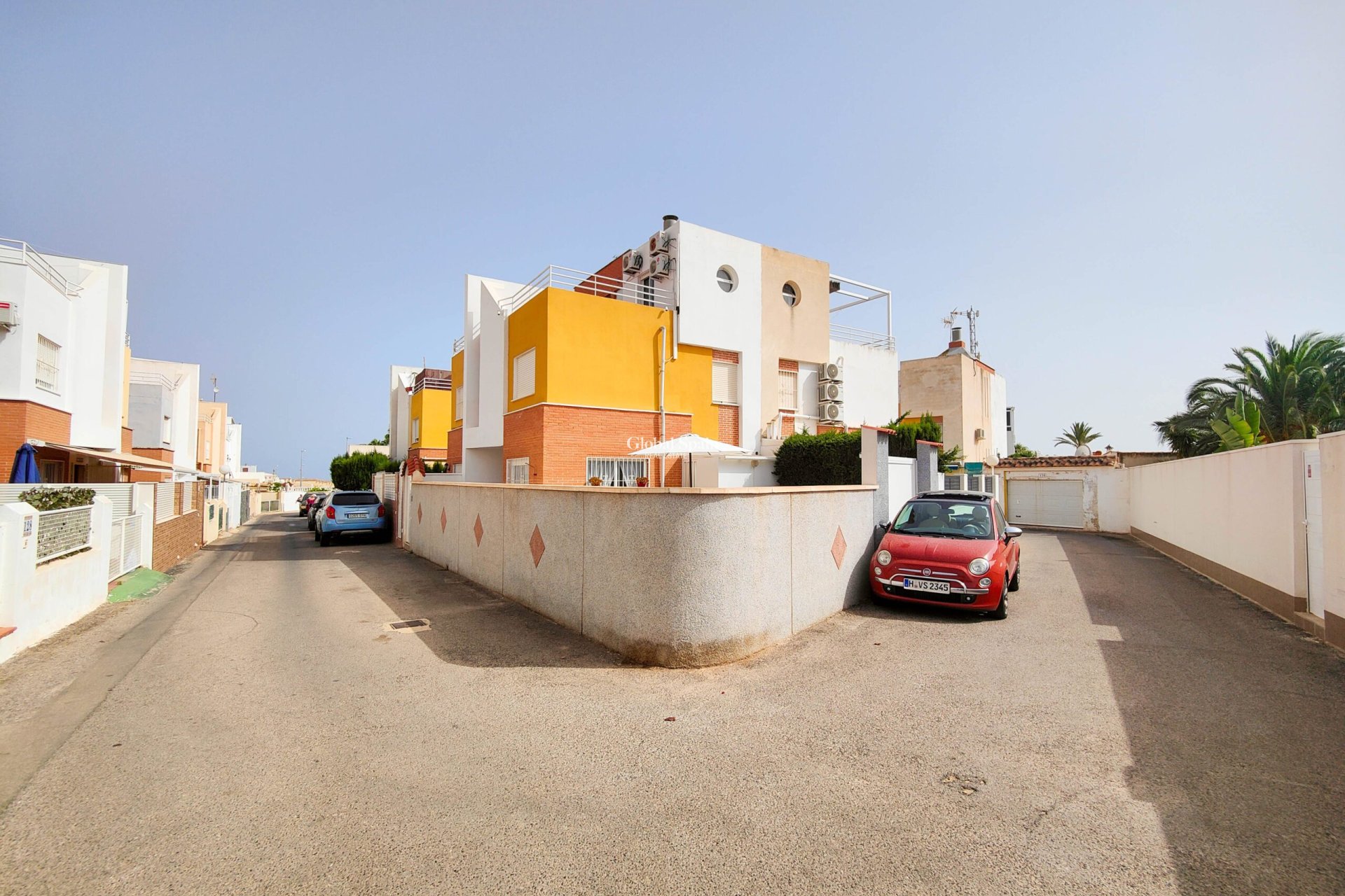 Resale - HOUSE -
ORIHUELA COSTA - Costa Blanca