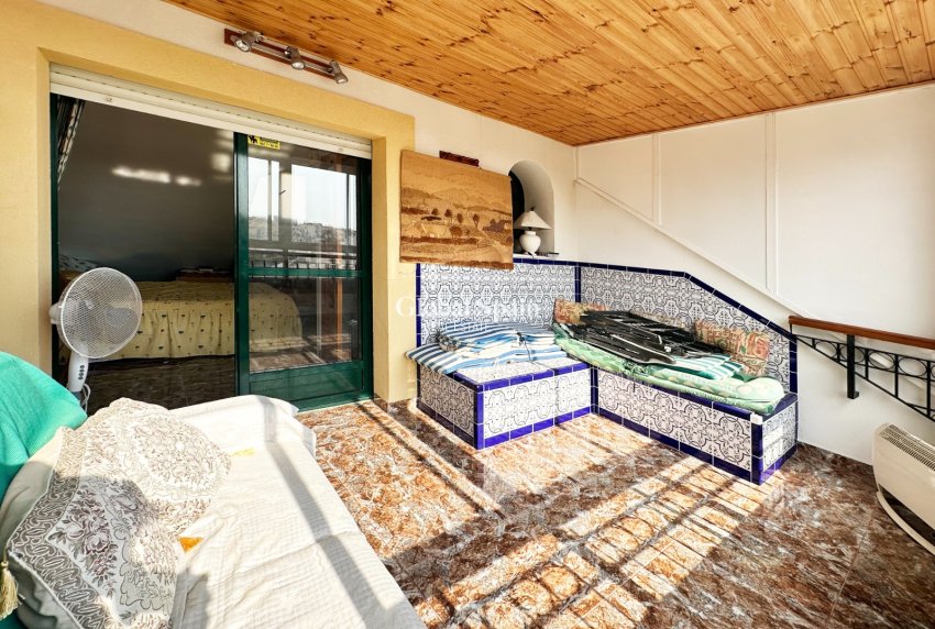 Resale - HOUSE -
ORIHUELA COSTA - Costa Blanca