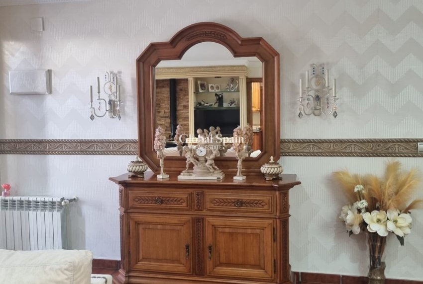 Resale - HOUSE -
ORIHUELA COSTA - Costa Blanca