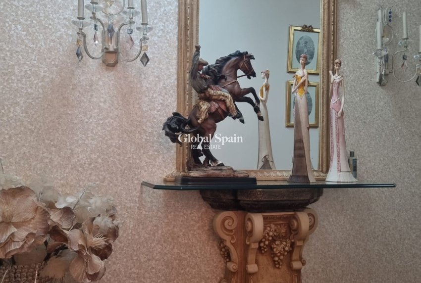 Resale - HOUSE -
ORIHUELA COSTA - Costa Blanca