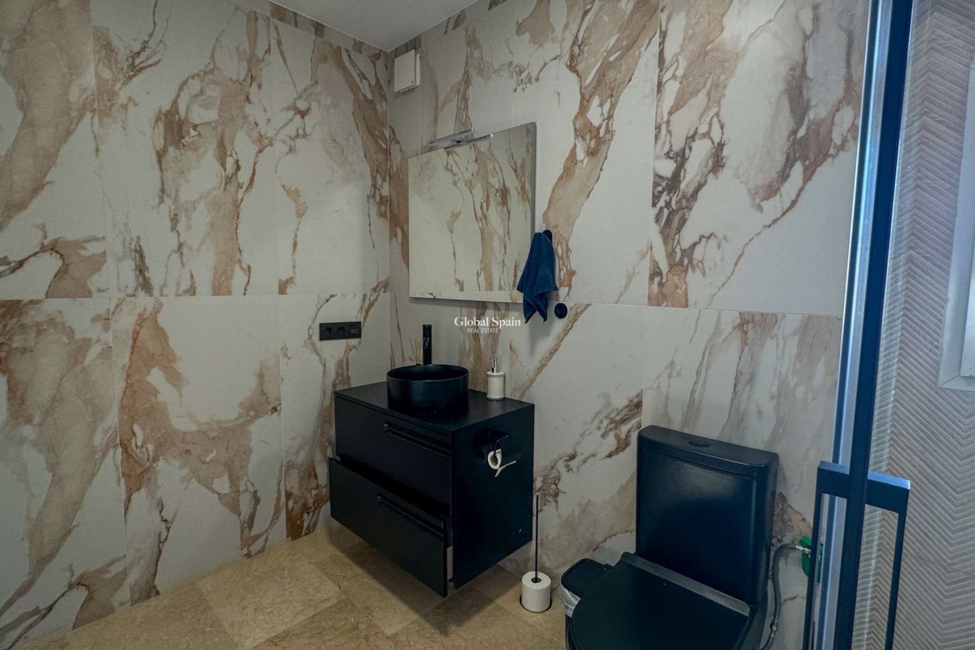 Resale - HOUSE -
ORIHUELA COSTA - Costa Blanca