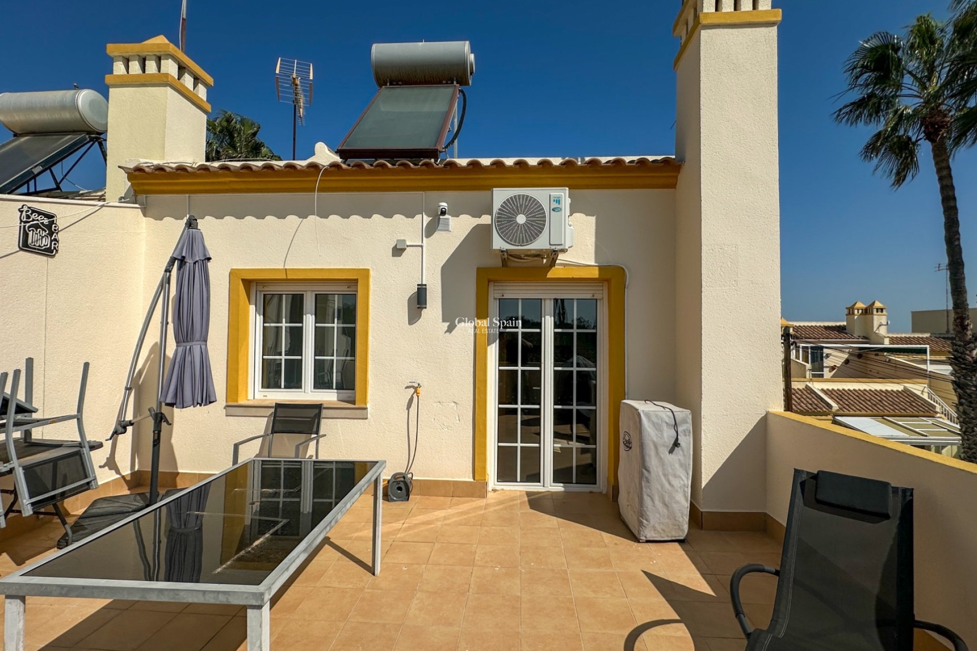 Resale - HOUSE -
ORIHUELA COSTA - Costa Blanca