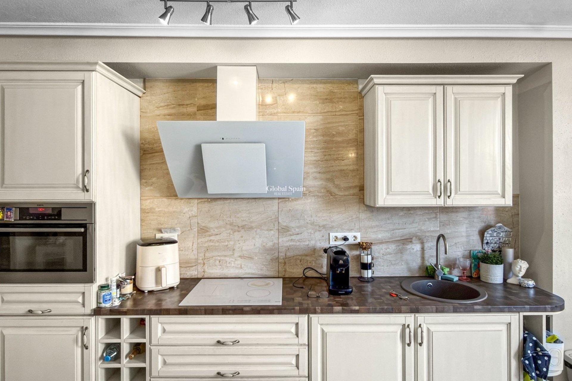 Resale - HOUSE -
ORIHUELA COSTA - Costa Blanca