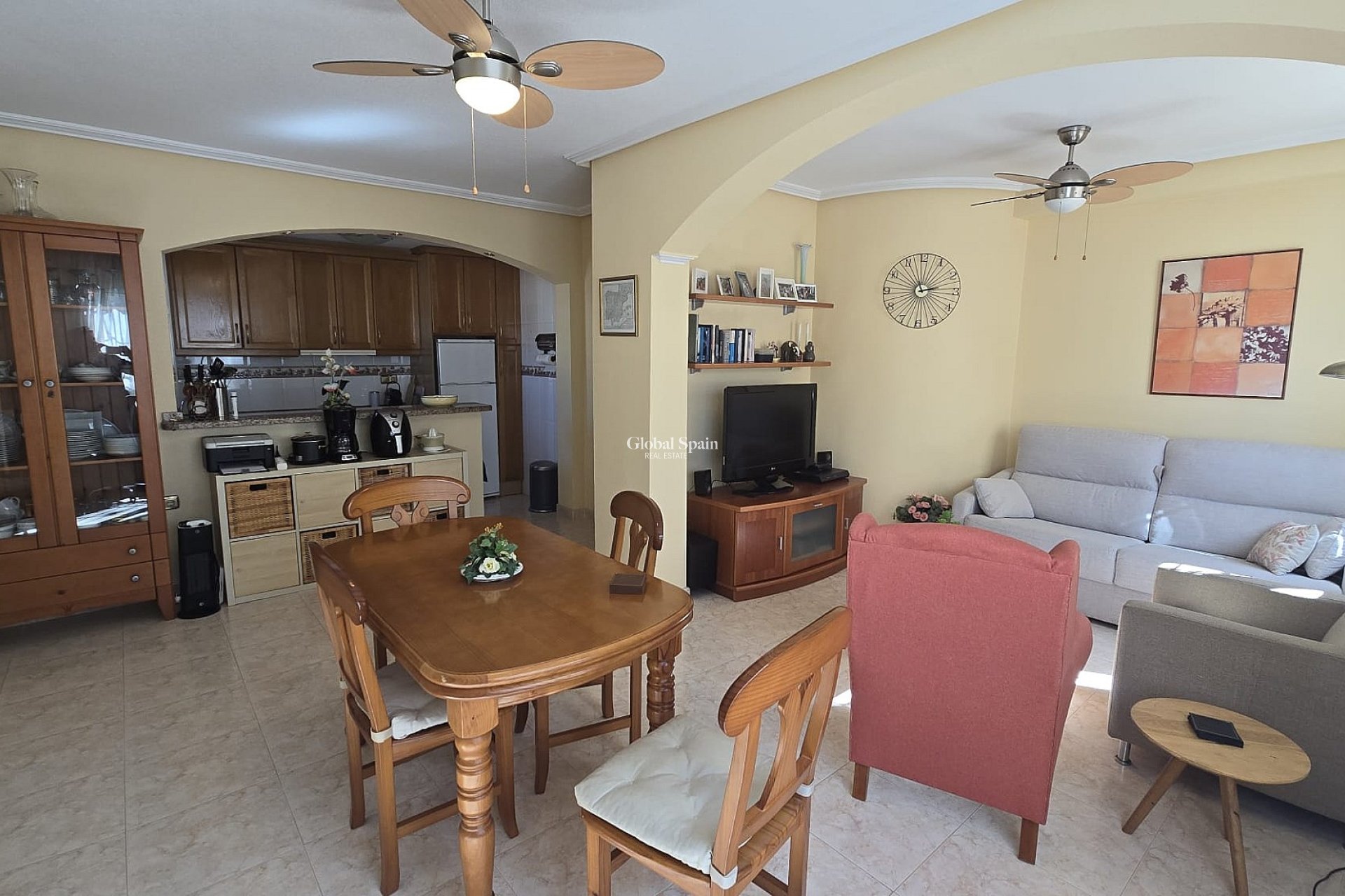 Resale - HOUSE -
ORIHUELA COSTA - Costa Blanca