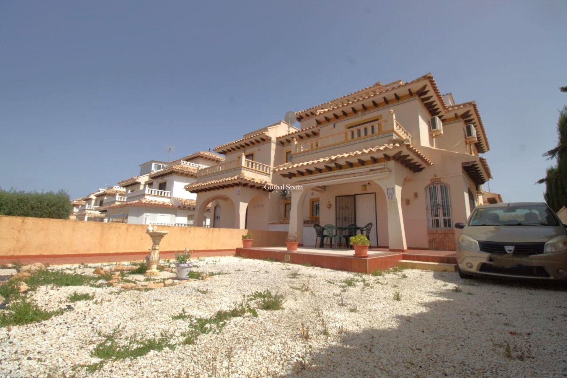 Resale - HOUSE -
ORIHUELA COSTA - Costa Blanca