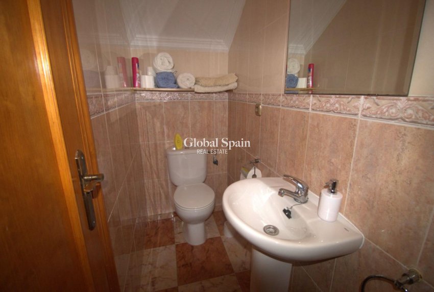 Resale - HOUSE -
ORIHUELA COSTA - Costa Blanca