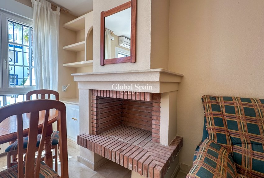 Resale - HOUSE -
ORIHUELA COSTA - Costa Blanca