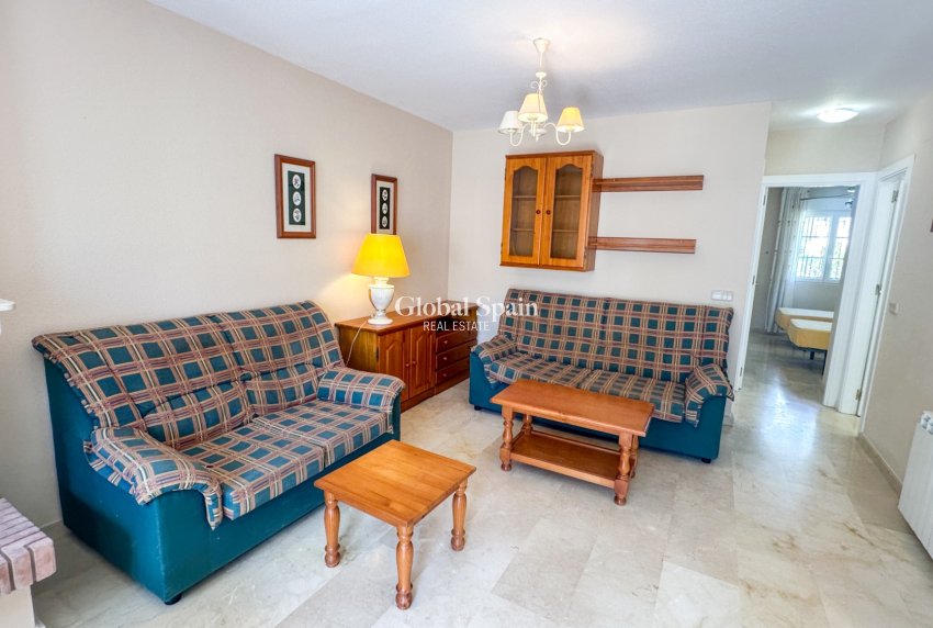 Resale - HOUSE -
ORIHUELA COSTA - Costa Blanca