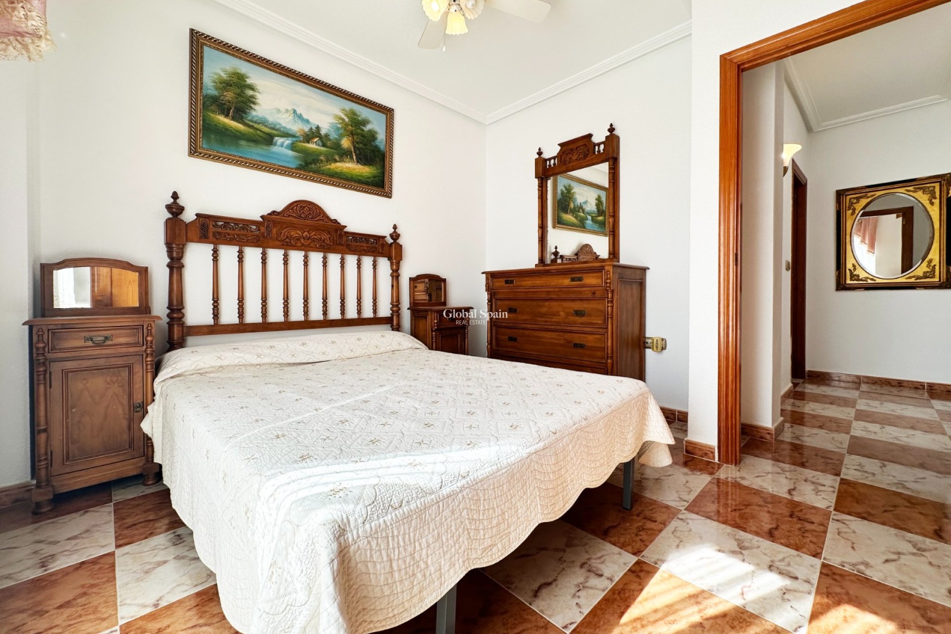 Resale - HOUSE -
ORIHUELA COSTA - Costa Blanca