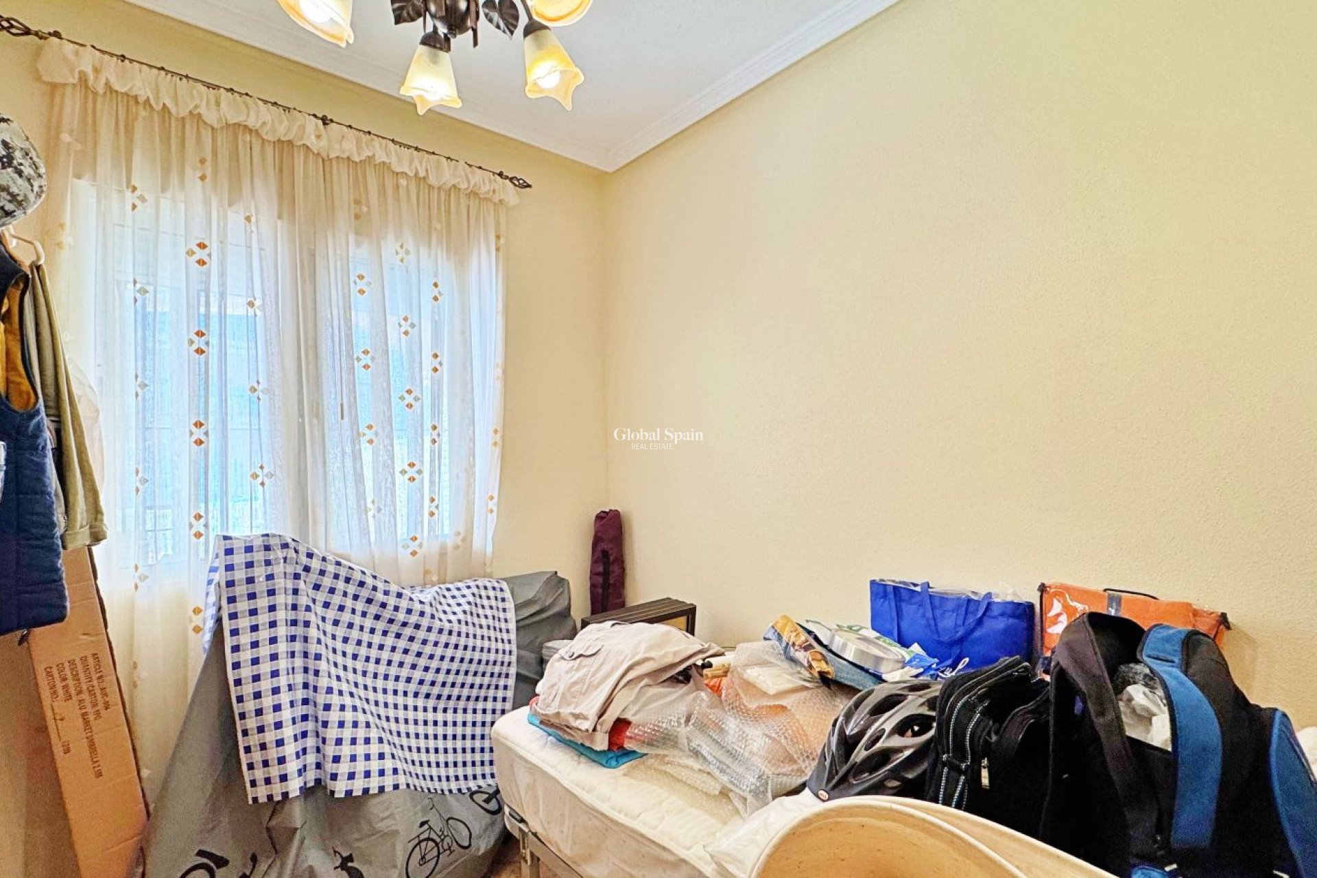 Resale - HOUSE -
ORIHUELA COSTA - Costa Blanca