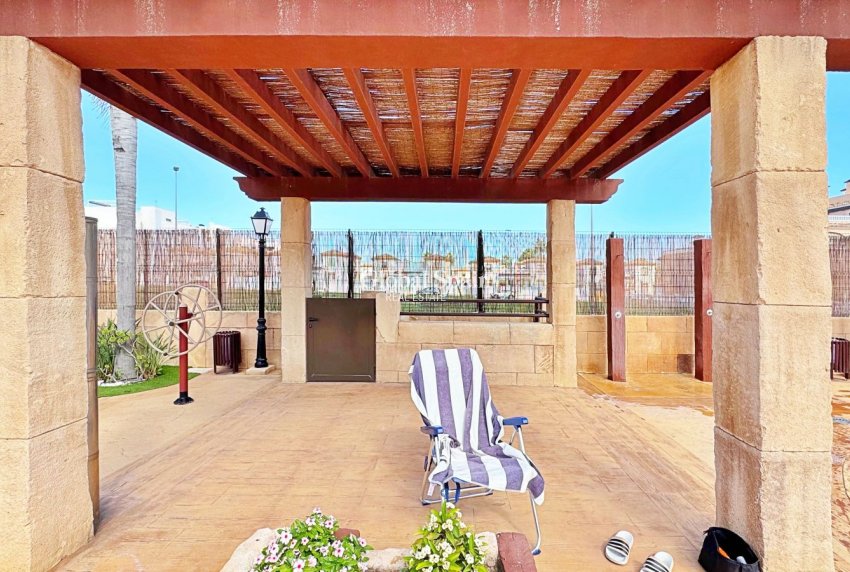 Resale - HOUSE -
ORIHUELA COSTA - Costa Blanca