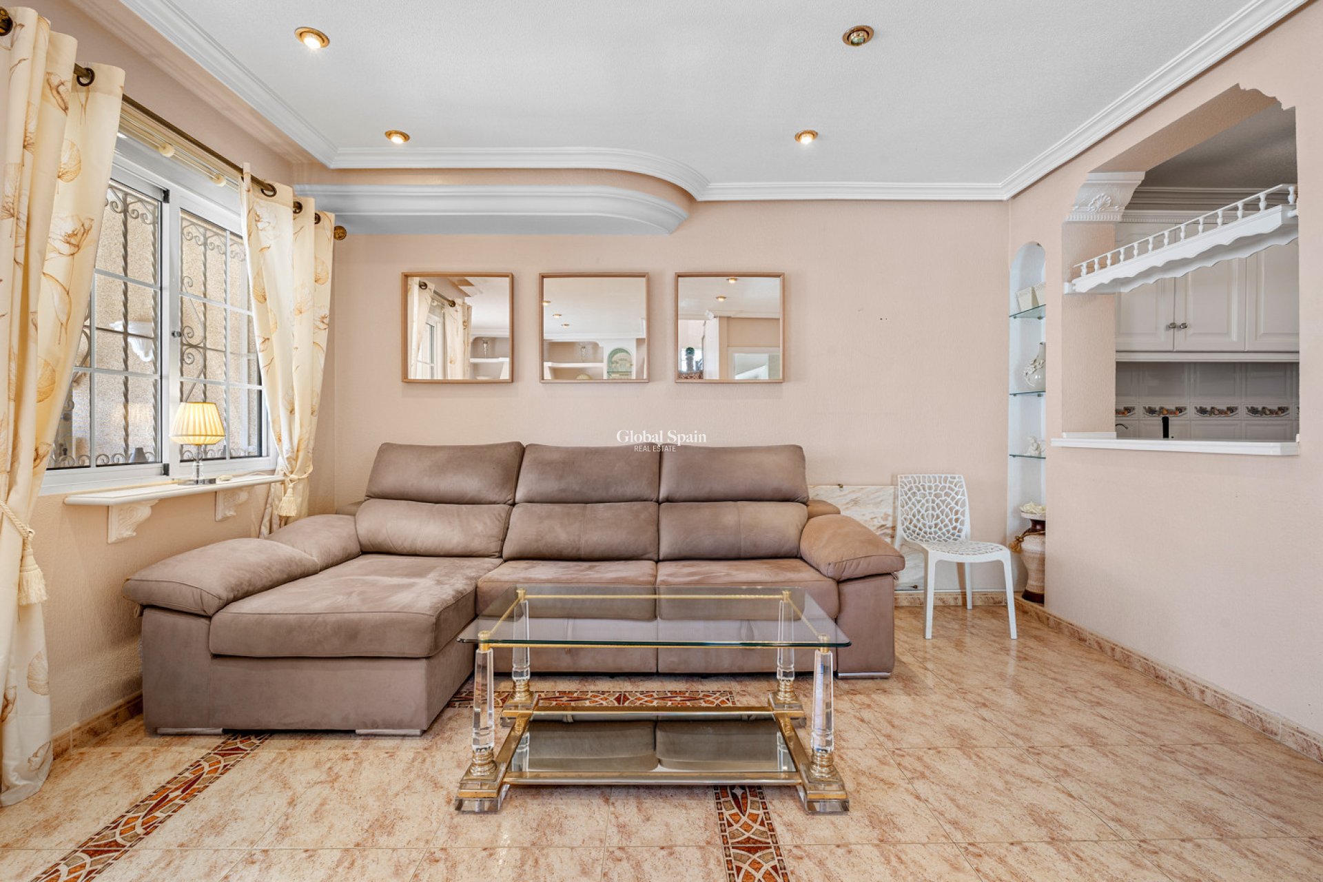 Resale - HOUSE -
ORIHUELA COSTA - Costa Blanca