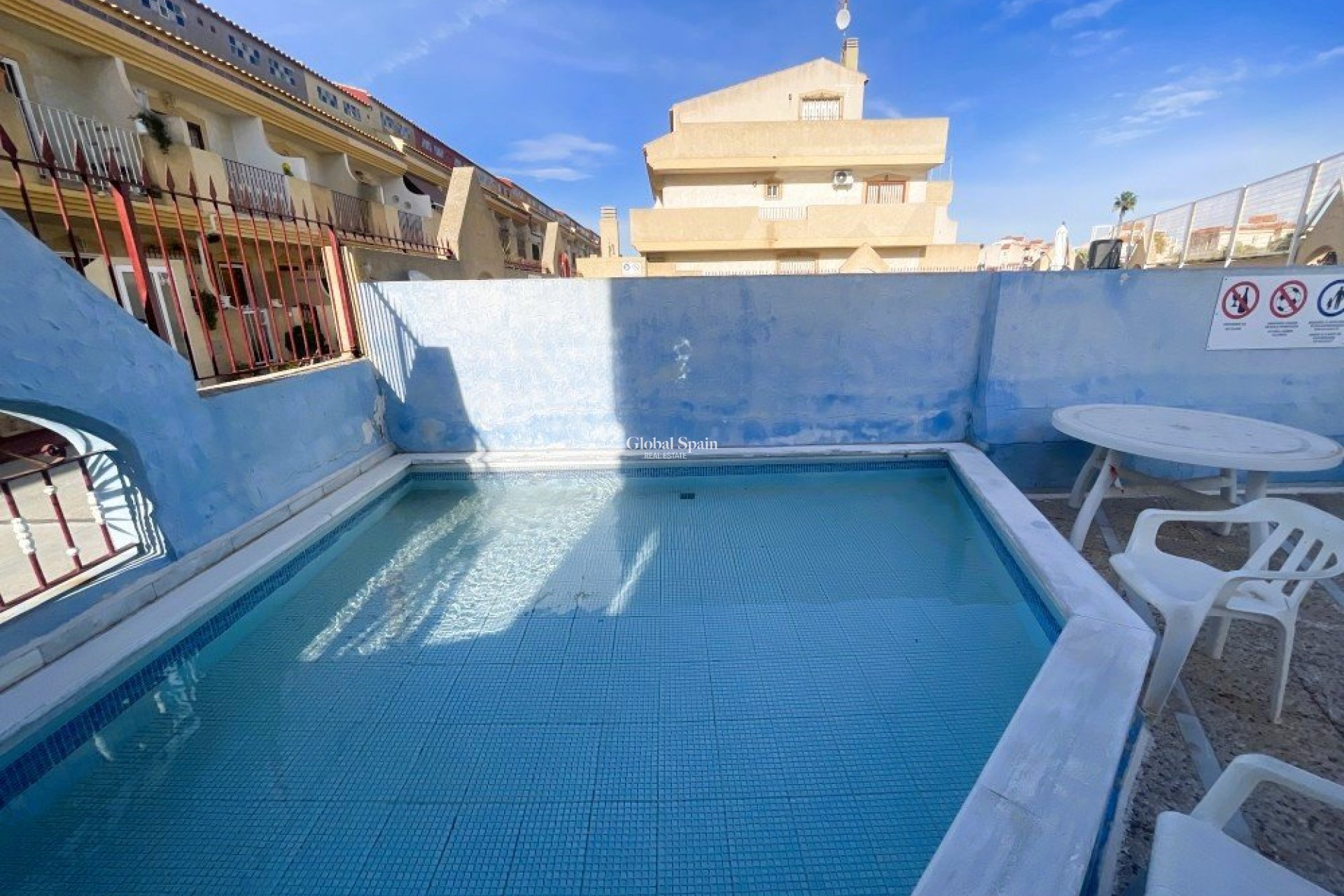 Resale - HOUSE -
ORIHUELA COSTA - Costa Blanca