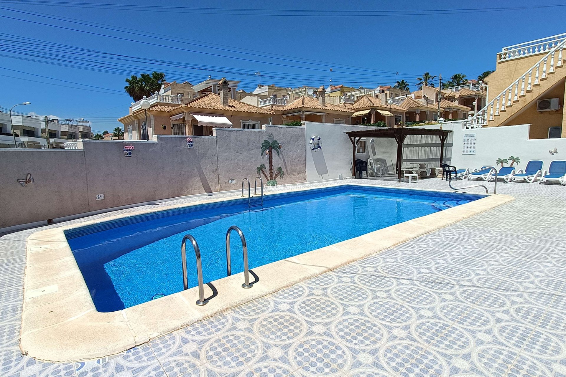 Resale - HOUSE -
ORIHUELA COSTA - Costa Blanca