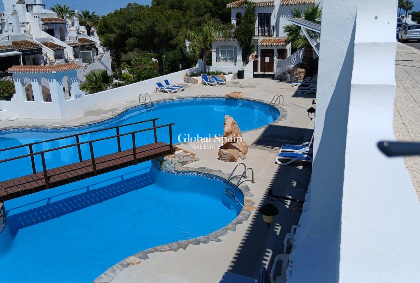 Resale - HOUSE -
ORIHUELA COSTA - Costa Blanca