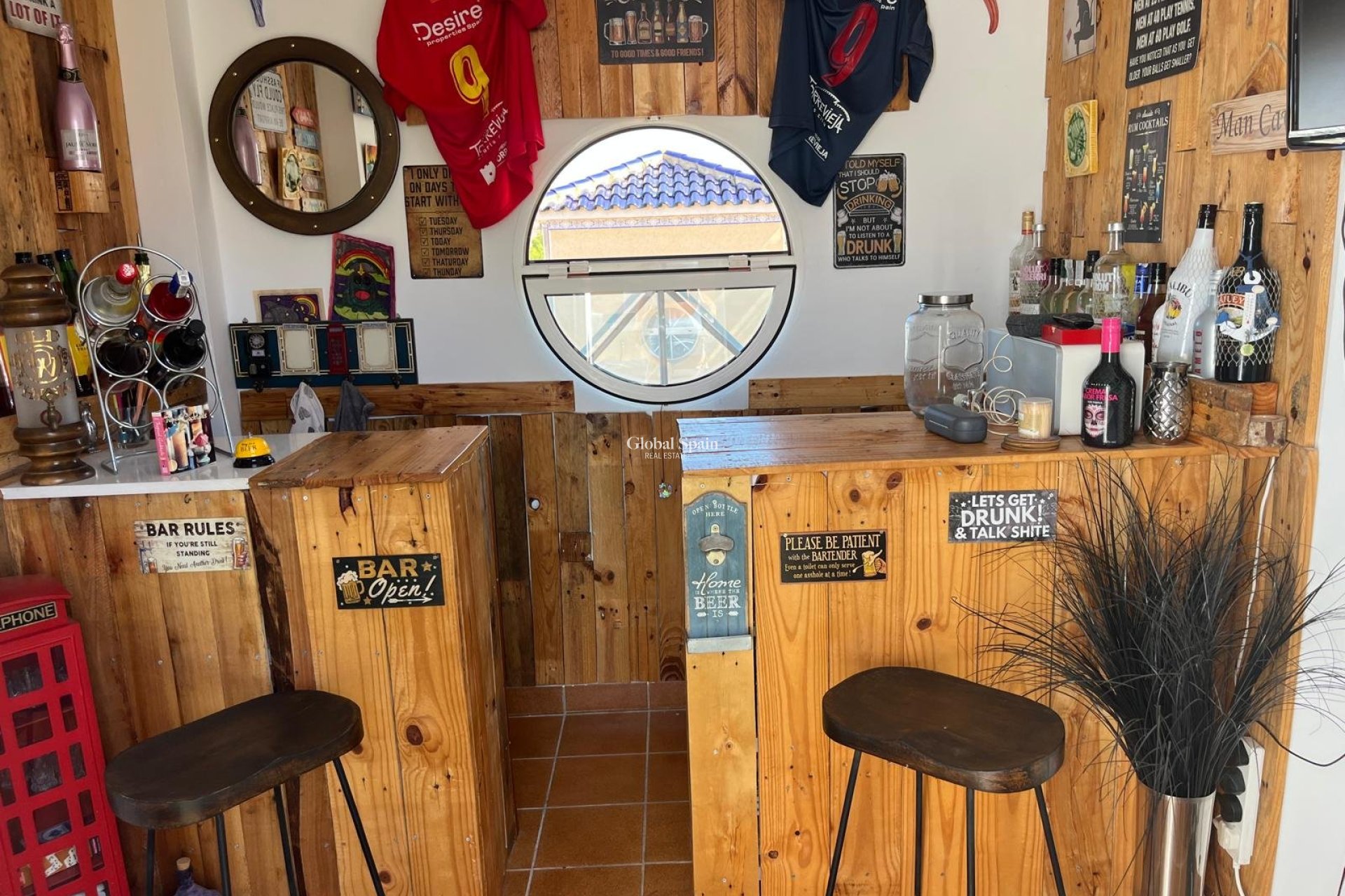 Resale - HOUSE -
ORIHUELA COSTA - Costa Blanca