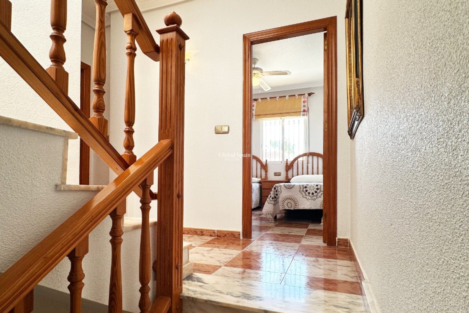Resale - HOUSE -
ORIHUELA COSTA - Costa Blanca