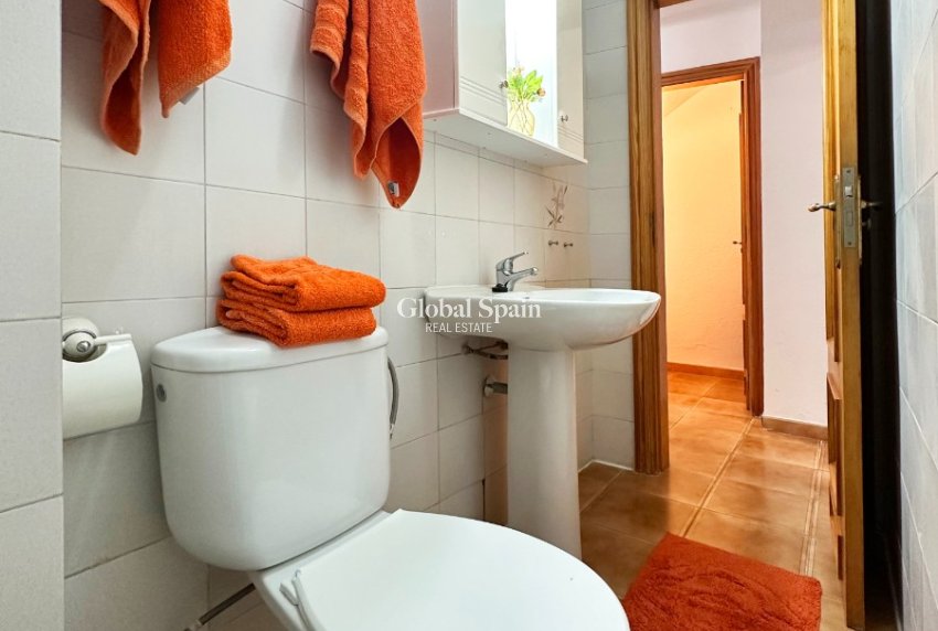 Resale - HOUSE -
ORIHUELA COSTA - Costa Blanca
