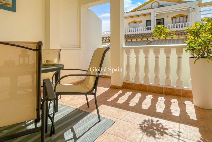 Resale - HOUSE -
ORIHUELA COSTA - Costa Blanca