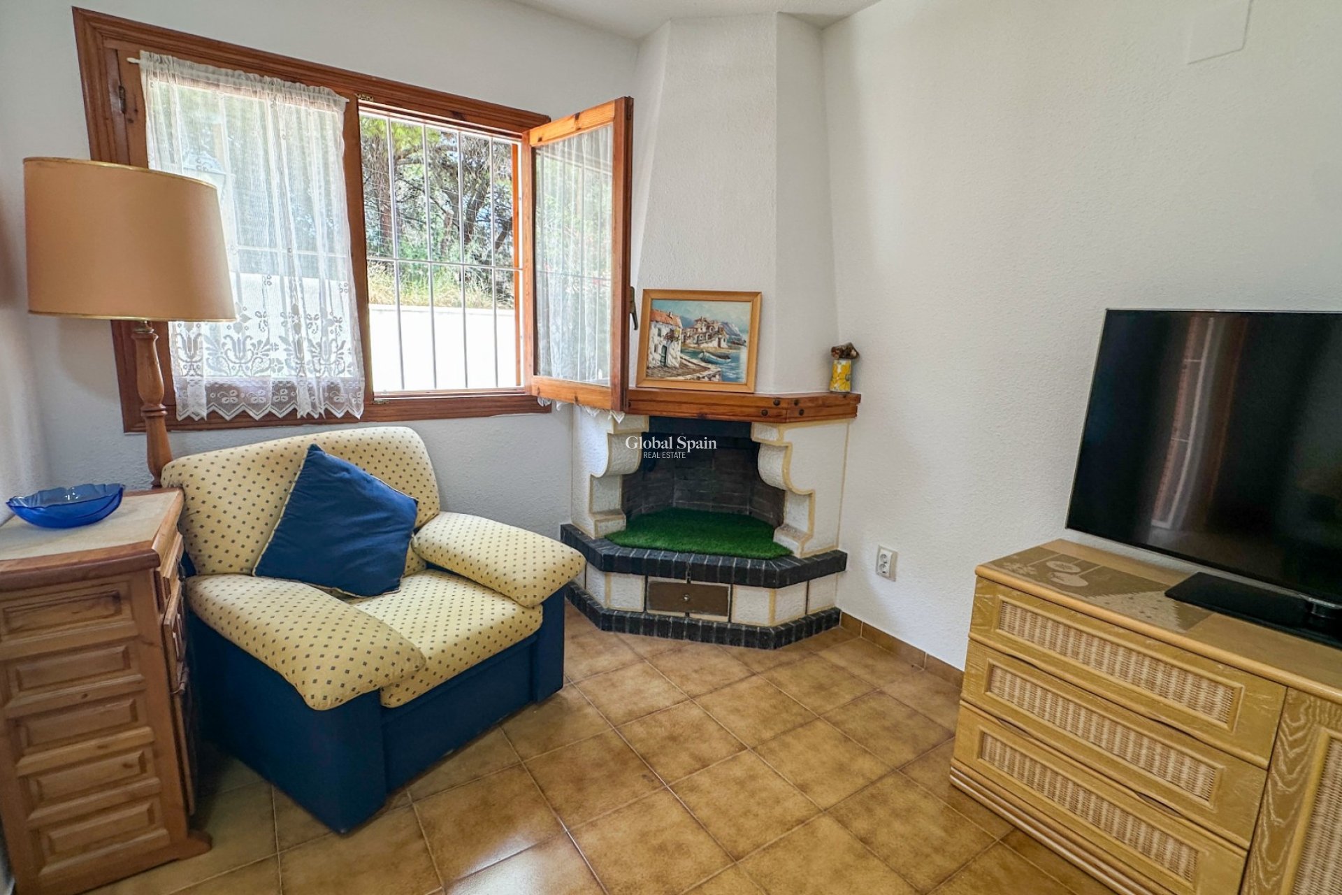 Resale - HOUSE -
ORIHUELA COSTA - Costa Blanca