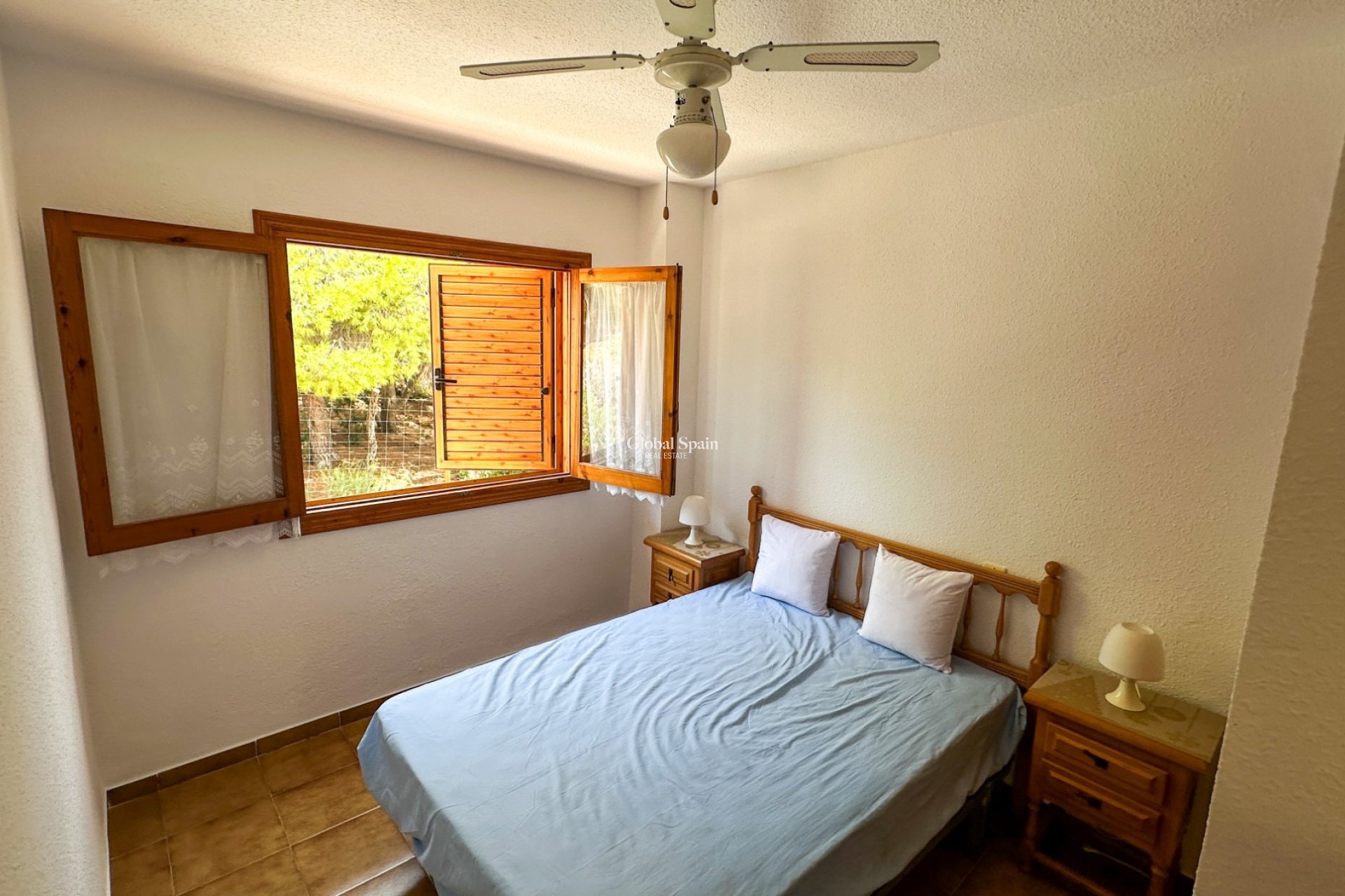 Resale - HOUSE -
ORIHUELA COSTA - Costa Blanca