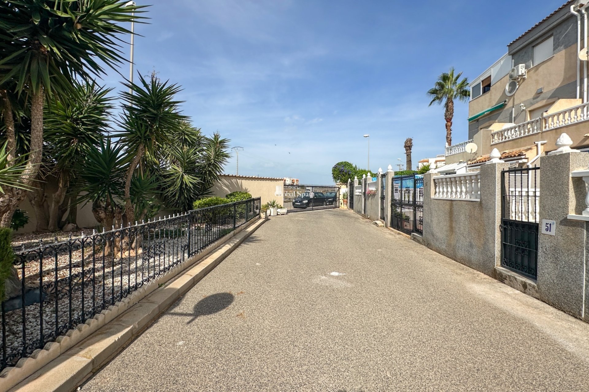 Resale - HOUSE -
ORIHUELA COSTA - Costa Blanca