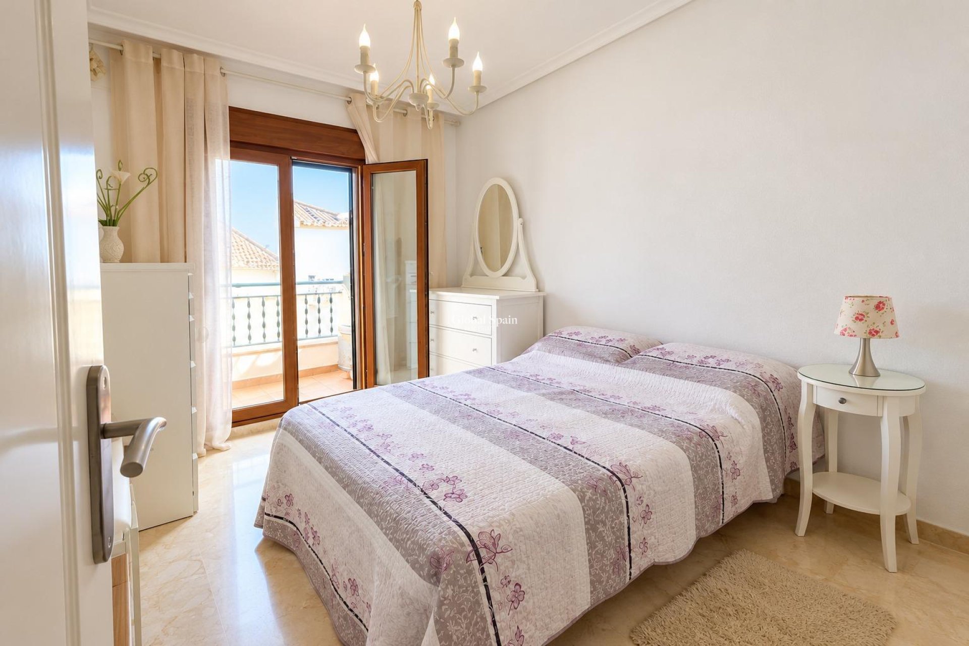 Resale - HOUSE -
ORIHUELA COSTA - Costa Blanca