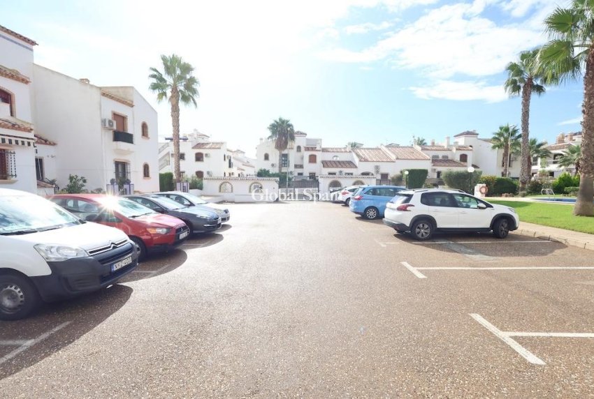 Resale - HOUSE -
ORIHUELA COSTA - Costa Blanca
