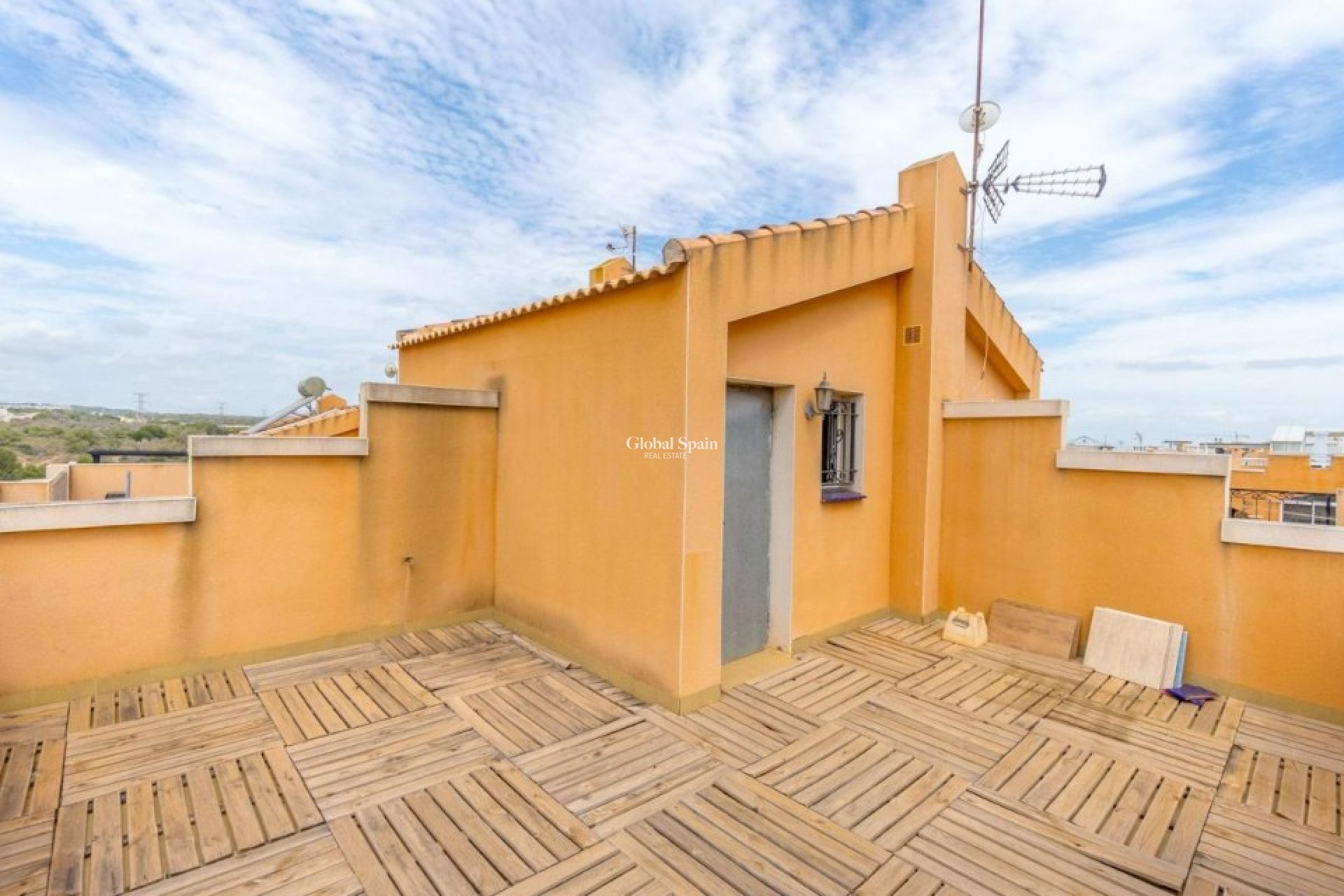 Resale - House -
ORIHUELA COSTA - Dream Hills