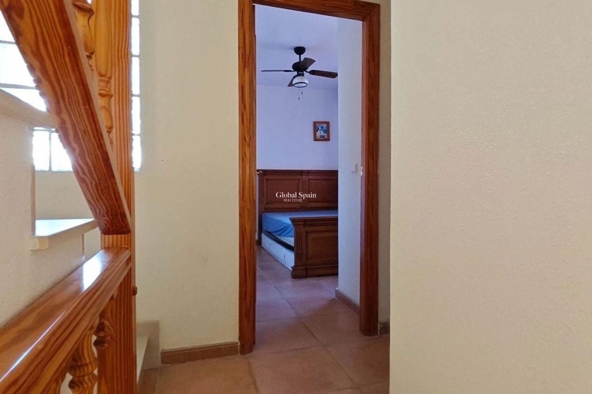 Resale - HOUSE -
ORIHUELA COSTA - La Florida