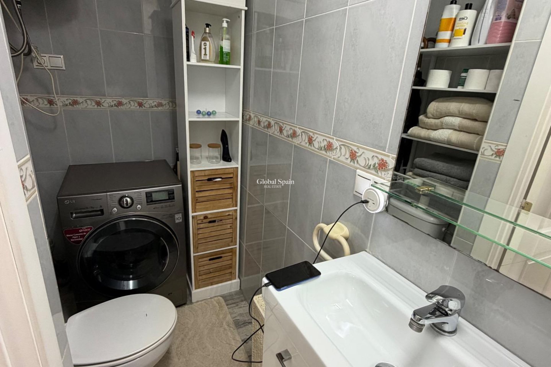 Resale - HOUSE -
ORIHUELA COSTA - La Zenia