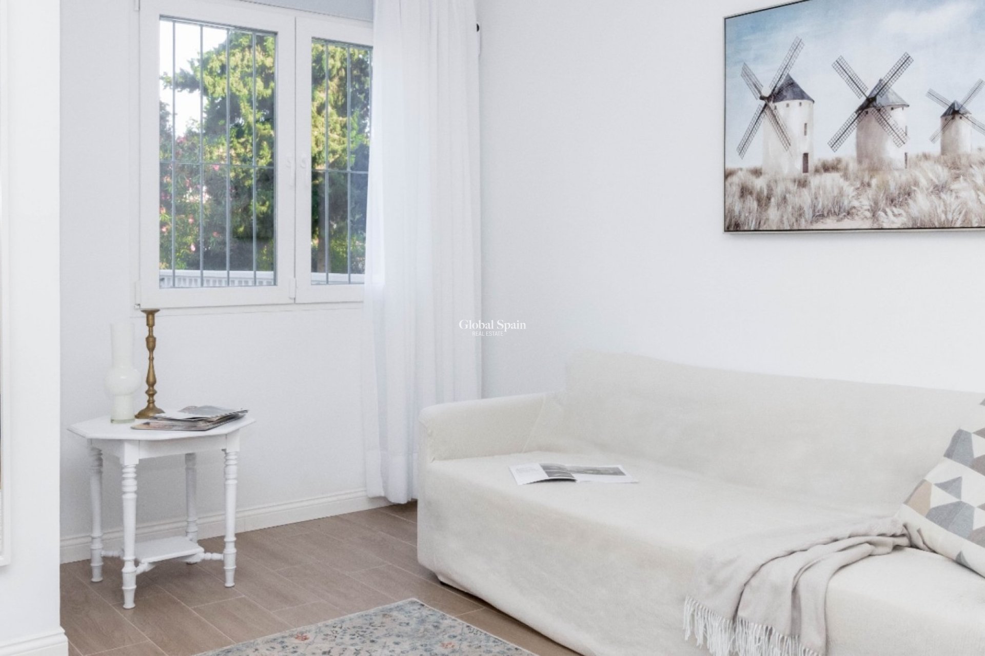 Resale - HOUSE -
ORIHUELA COSTA - La Zenia