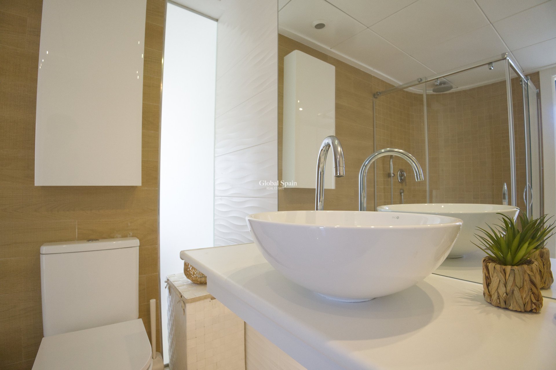 Resale - HOUSE -
ORIHUELA COSTA - La Zenia