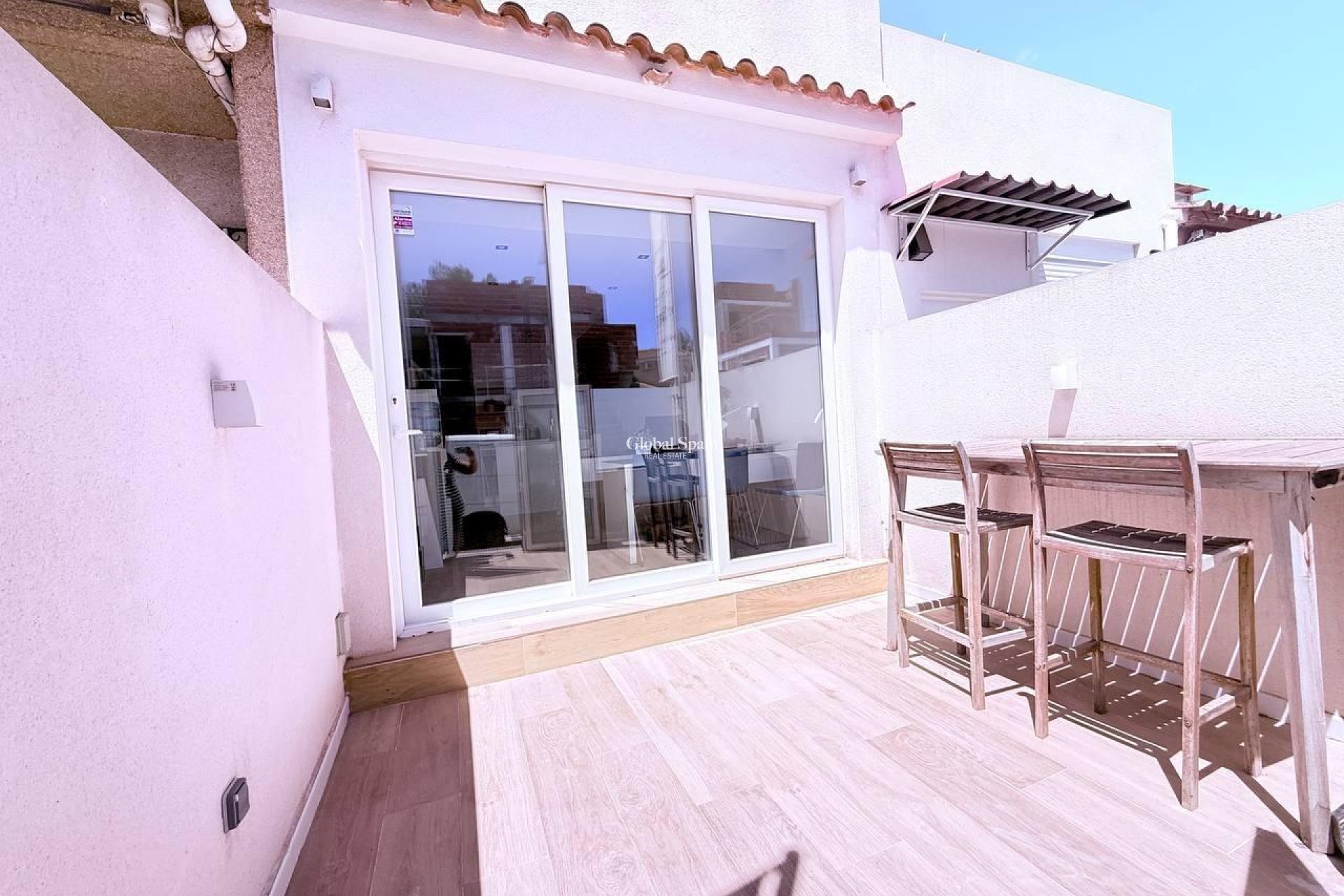 Resale - HOUSE -
ORIHUELA COSTA - Las Filipinas