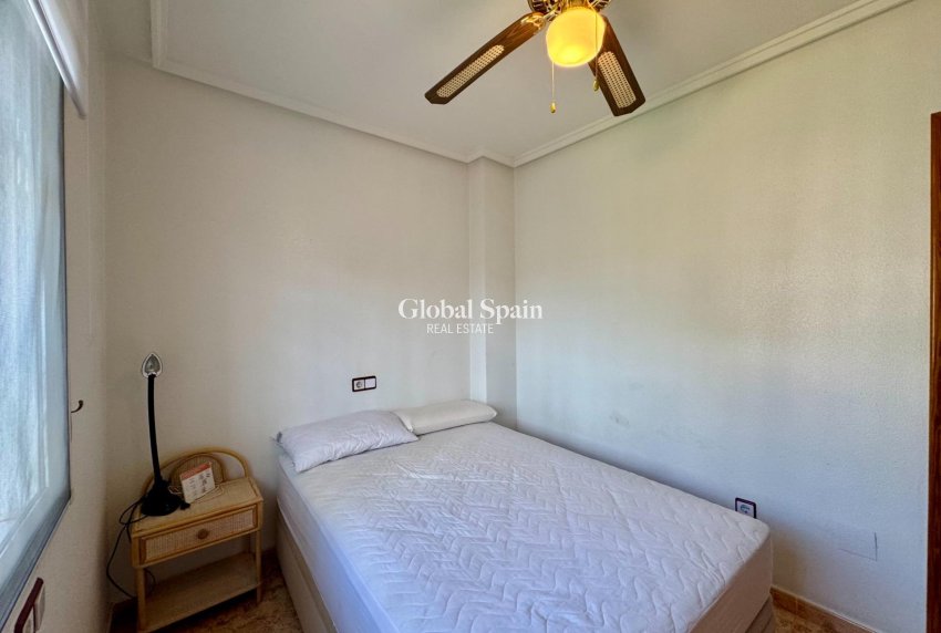 Resale - HOUSE -
ORIHUELA COSTA - Las Filipinas