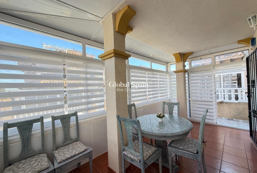 Resale - HOUSE -
ORIHUELA COSTA - Las Filipinas