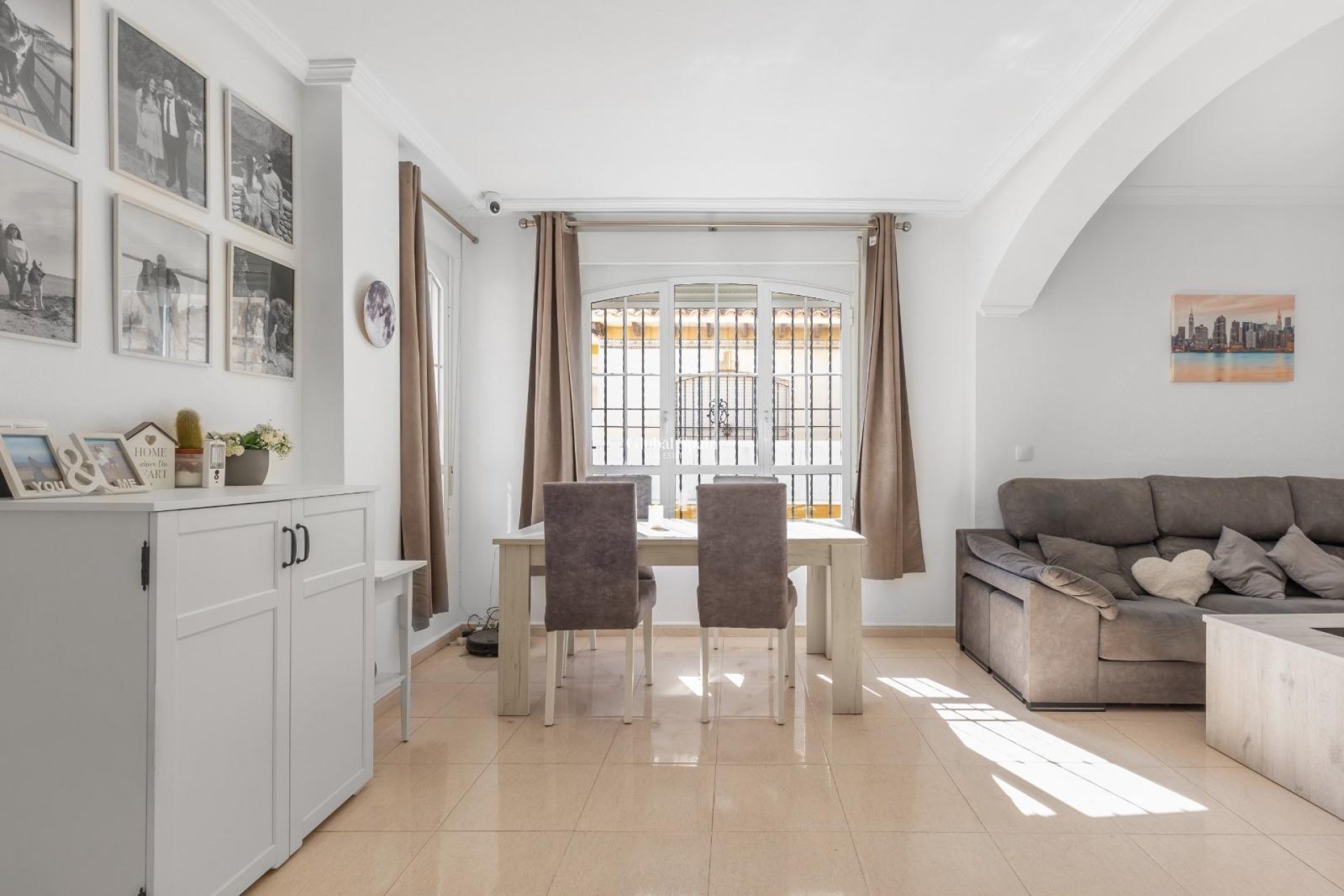 Resale - HOUSE -
ORIHUELA COSTA - Lomas De Cabo Roig-los Dolses