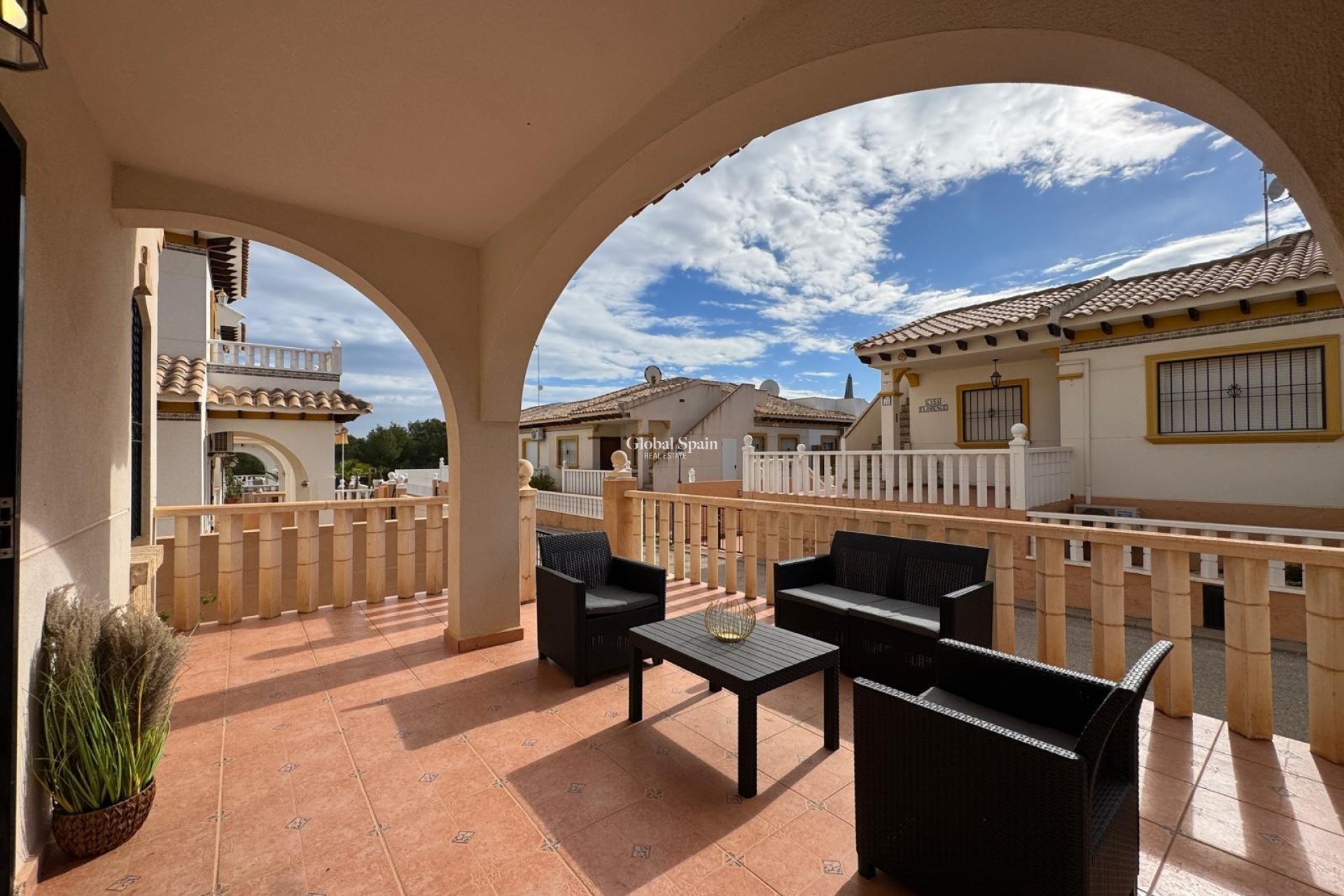 Resale - HOUSE -
ORIHUELA COSTA - Lomas De Cabo Roig-los Dolses