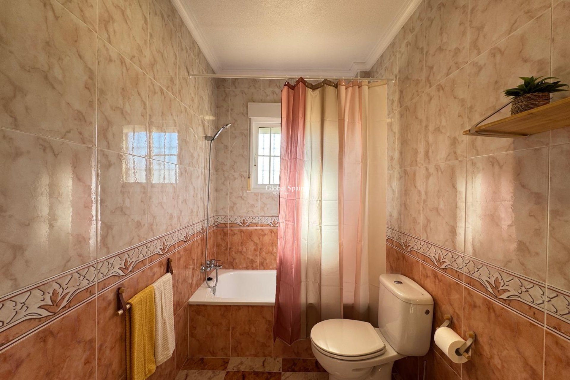 Resale - HOUSE -
ORIHUELA COSTA - Lomas De Cabo Roig-los Dolses