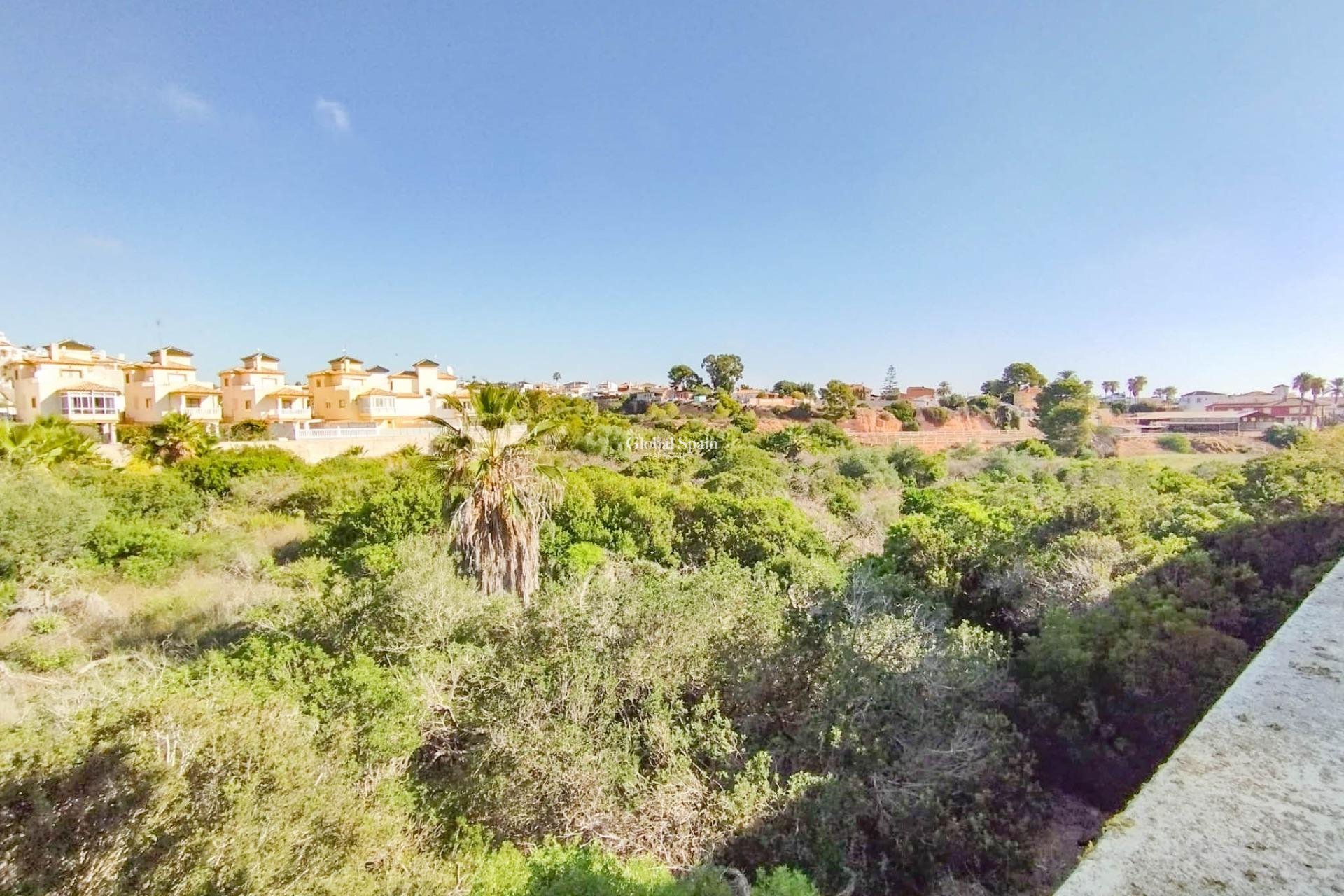 Resale - House -
ORIHUELA COSTA - Lomas de Cabo Roig-Los Dolses