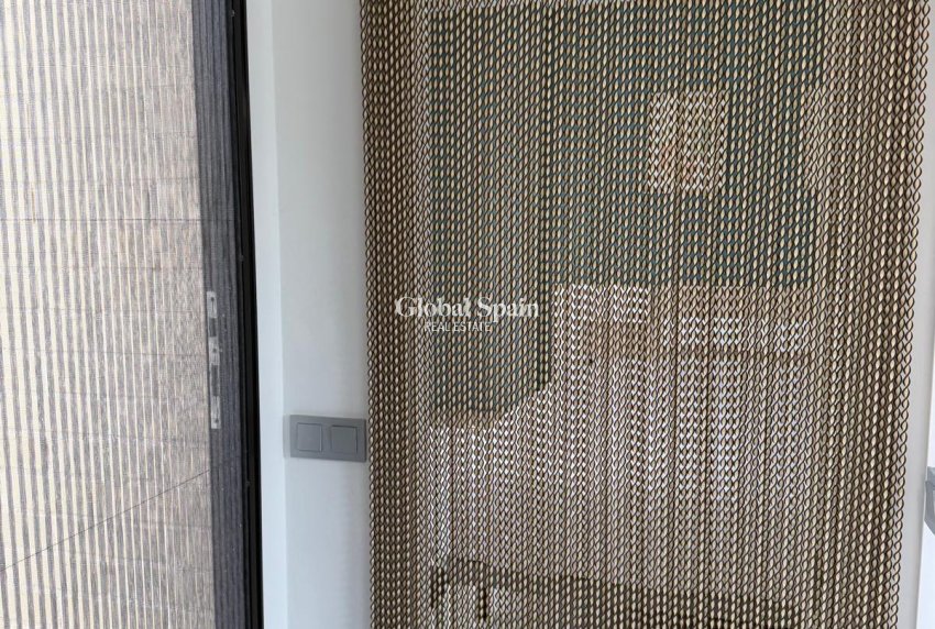 Resale - HOUSE -
ORIHUELA COSTA - Lomas de Cabo Roig