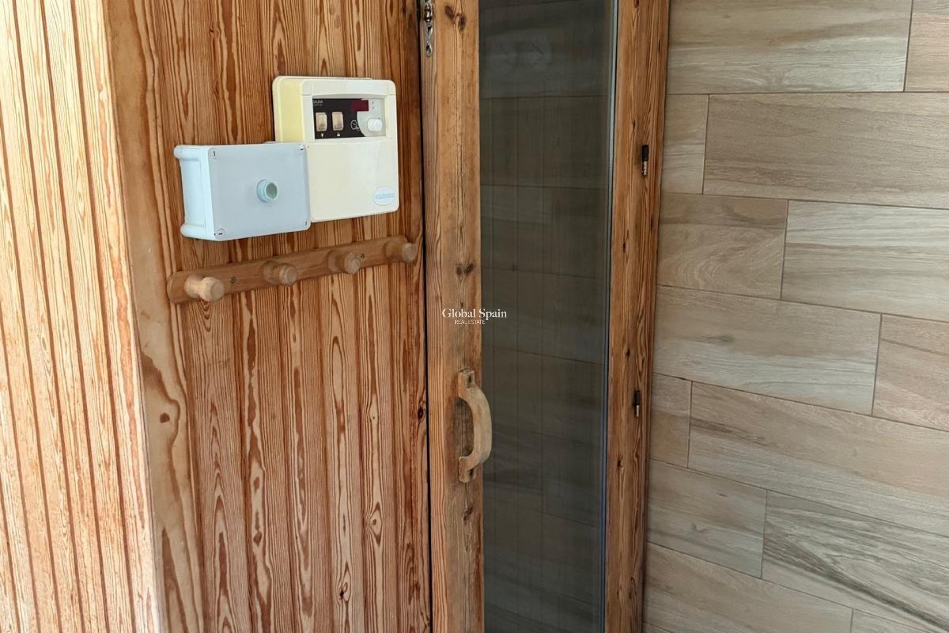 Resale - HOUSE -
ORIHUELA COSTA - Lomas de Cabo Roig